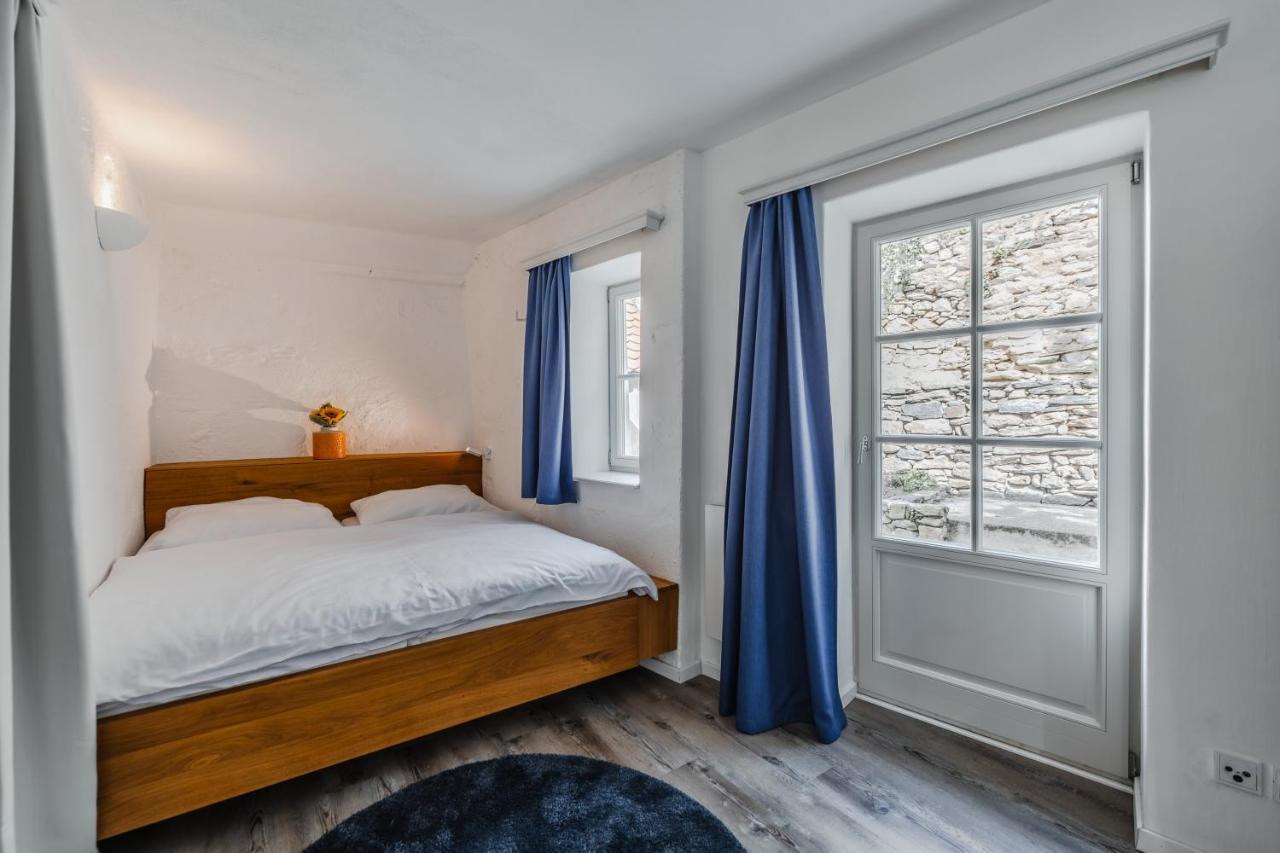 Smile Apartments Zum Goldenen Strauss Dürnstein Zewnętrze zdjęcie